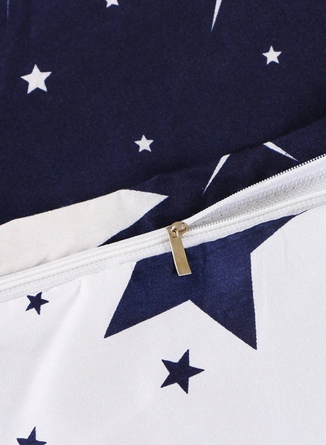 LUNA Home طقم مفرد من 4 قطع: (غطاء لحاف - 160*210 سم؛ 1 ملاءة مشدودة 100*200+30 سم؛ 2 غطاء وسادة - 50*75 سم.) طقم سرير للأطفال بحجم مفرد قابل للعكس باللون الأزرق الداكن مع تصميم مستوحى من الفضاء، مجرة. - Image 3